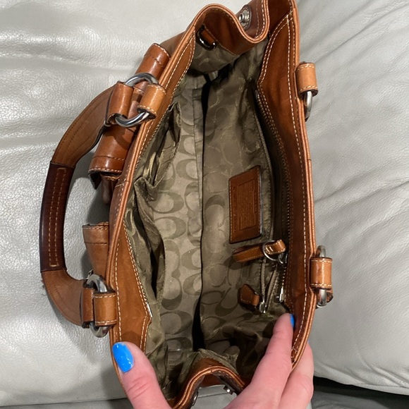 Leather Coach bag - Picture 4 of 8